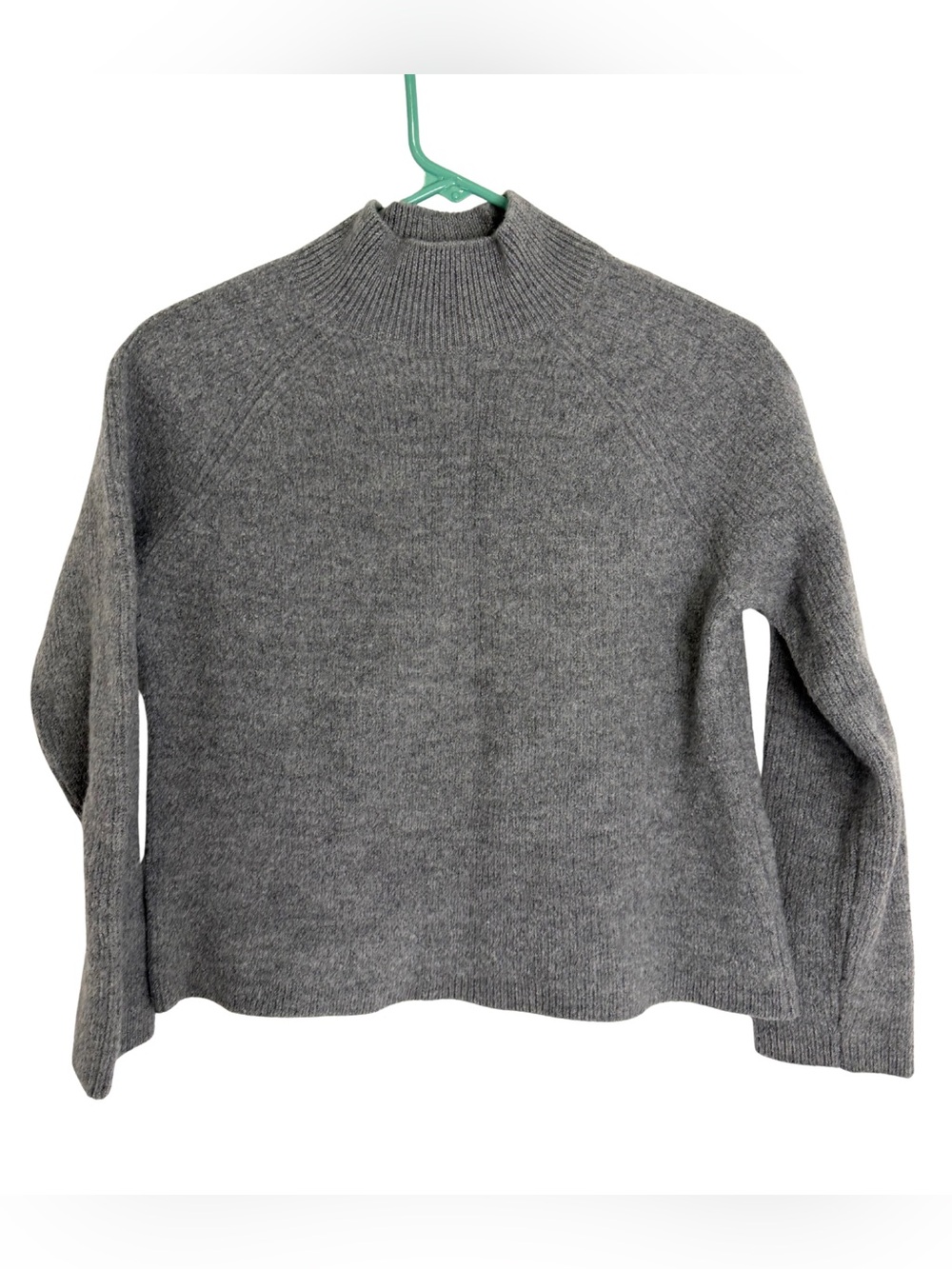 Rachel Zoe 100% Merino Wool Gray Long Sleeve Mock Neck Tight Fitting Sweater